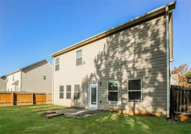 2nd image of 870 Walnut Woods Dr, Braselton, GA 30517 | MLS# 7787425