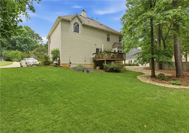 Homes for sale in Suwanee, GA | 2640 Peregrine Ct, Suwanee, GA 30024 | MLS# 7772712