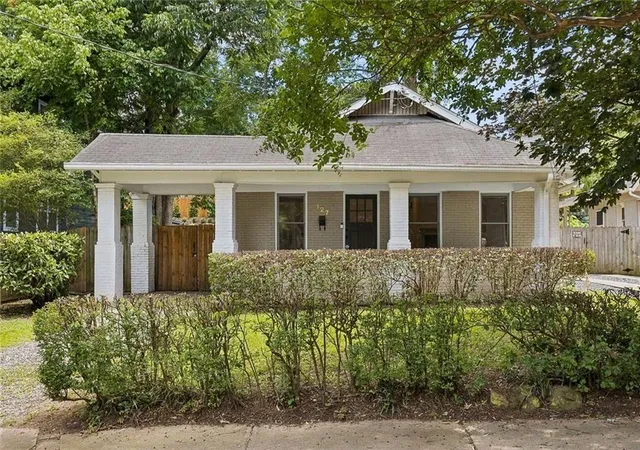 Homes for sale in Atlanta, GA | 127 Atlanta Ave Se, Atlanta, GA 30315 | MLS# 7795637