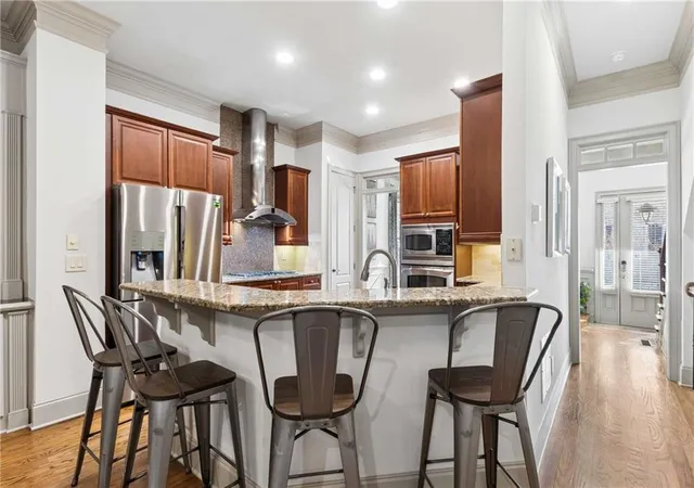 4th image of 941 Persimmon Pt, Atlanta, GA 30328 | MLS# 7785954