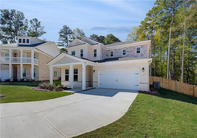 Photo 2 of Single family home for sale at 201 Chiswick Loop, Stockbridge, GA 30281 | MLS# 7752716 | Listing updated on 2026-07-26
