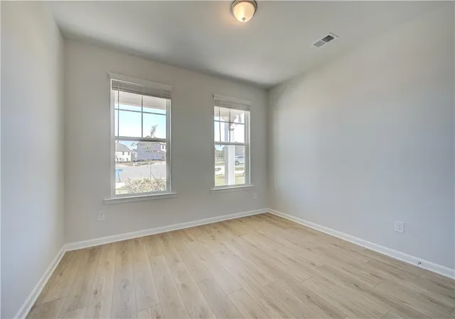 Photo 4 of Single family home for sale at 201 Chiswick Loop, Stockbridge, GA 30281 | MLS# 7752716 | Listing updated on 2026-07-26