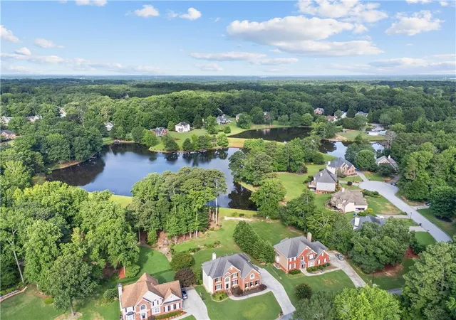 2nd image of 1810 Sunset Harbour Pointe, Lawrenceville, GA 30043 | MLS# 7749827