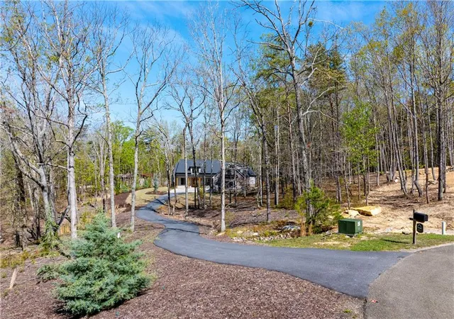 Photo 2 of Single family home for sale at 464 Stonehaven Ct, Jasper, GA 30143 | MLS# 7804855 | Listing updated on 2026-09-10