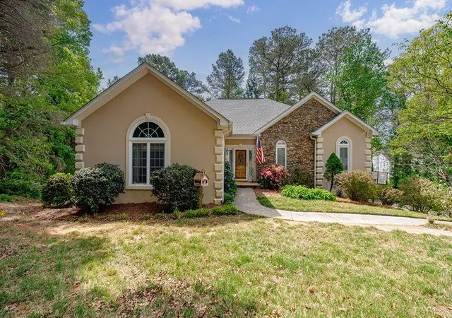 Single Family Residence at 9146 Hidden Valley, Douglasville, GA 30135 | MLS# 7758279 | | Sold on 2026-08-21