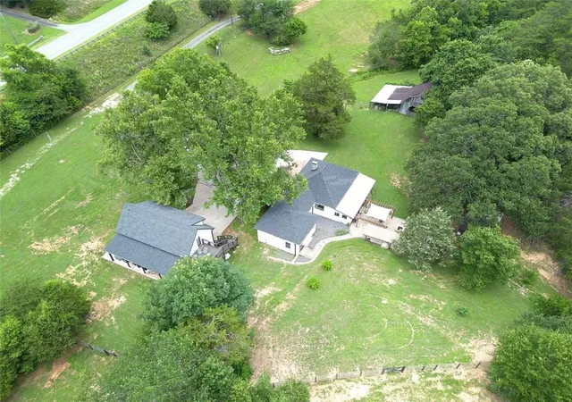 5th image of 182 Henry Mack Hl Rd, Rydal, GA 30171 | MLS# 7789142