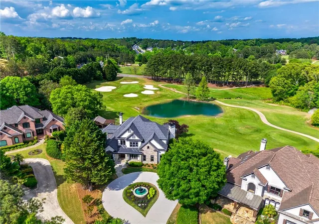 3rd image of 5925 Stoneleigh Dr, Suwanee, GA 30024 | MLS# 7813499