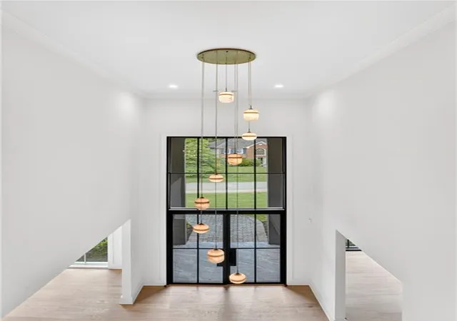 3rd image of 423 Lynne Cir, Alpharetta, GA 30009 | MLS# 7778427