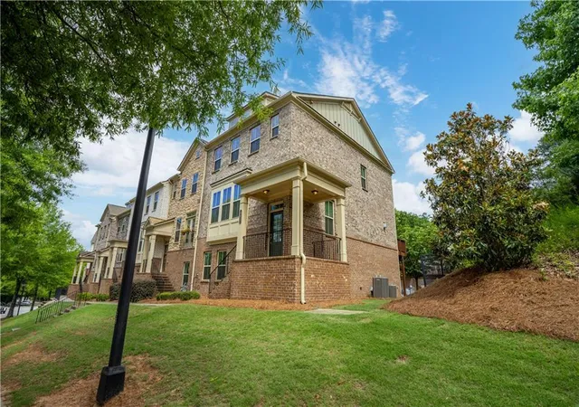 2nd image of 601 Northaven Ave, Suwanee, GA 30024 | MLS# 7783966
