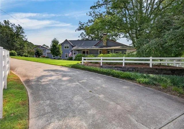 Photo 2 of Single family home for sale at 1111 Bakers Brg Rd, Douglasville, GA 30134 | MLS# 7815179 | Listing updated on 2026-08-25