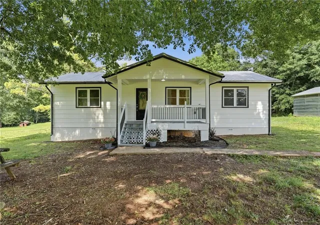 Photo 1 of Single family home for sale at 667 Wo Smith Rd, Jefferson, GA 30549 | MLS# 7792167 | Listing updated on 2026-09-03