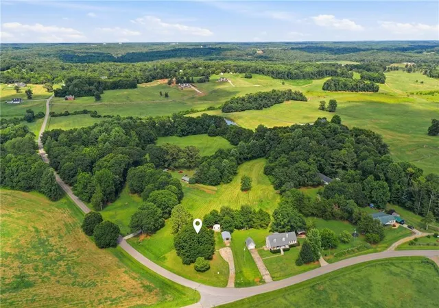 Photo 4 of Single family home for sale at 667 Wo Smith Rd, Jefferson, GA 30549 | MLS# 7792167 | Listing updated on 2026-09-22