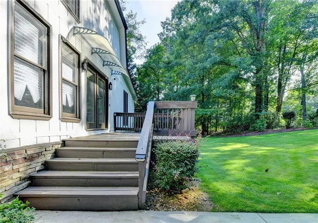 4th image of 117 Ridge Rd, Berkeley Lake, GA 30096 | MLS# 7815381