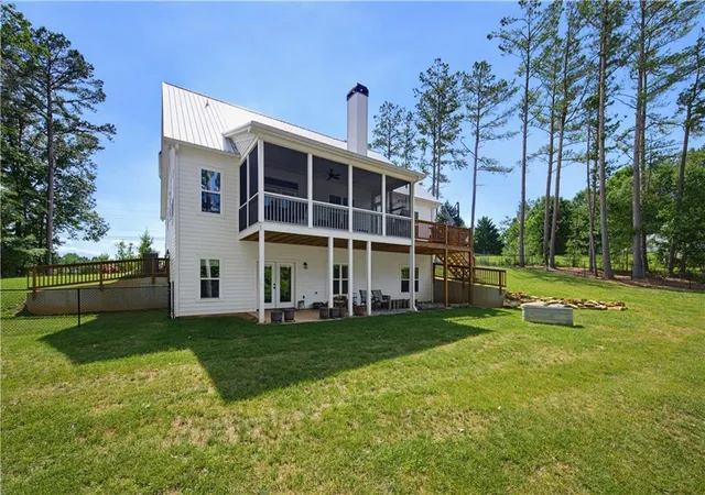 Homes for sale in Clarkesville, GA | 566 Roper Dr, Clarkesville, GA 30523 | MLS# 7790812