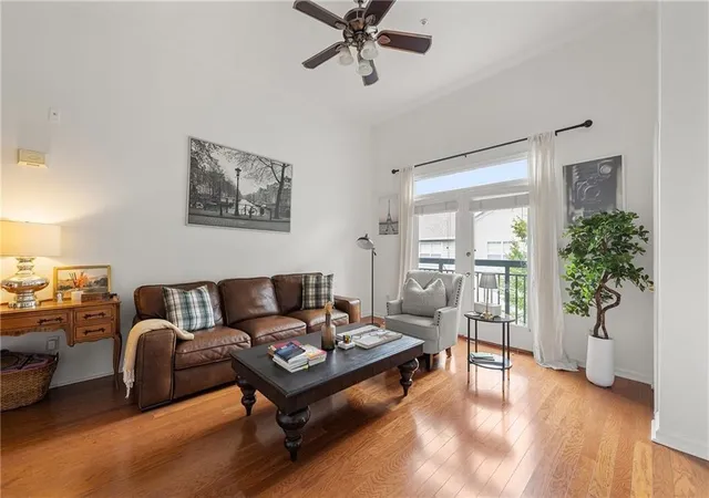 4th image of 4248 River Grn Dr NW, Atlanta, GA 30327