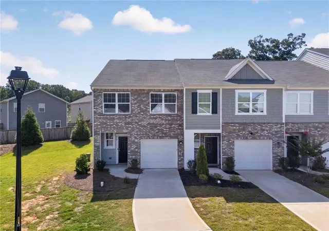 2nd image of 579 Magnolia Cir, Palmetto, GA 30268 | MLS# 7824078