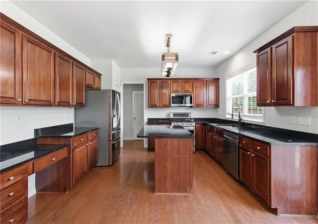 Homes for sale in Woodstock, GA | 703 Aroura Dr, Woodstock, GA 30188 | MLS# 7800745