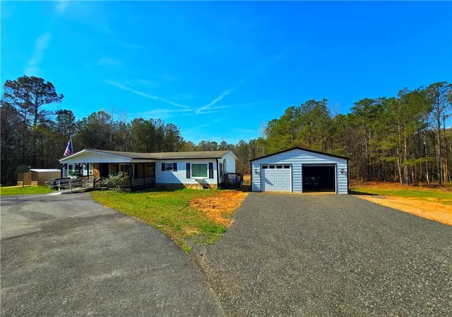Homes for sale in Mansfield, GA | 2001 Rocky Creek Rd, Mansfield, GA 30055 | MLS# 7802571