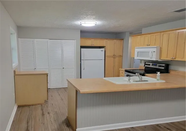 3rd image of 77 Pierce Rd, Hiram, GA 30141 | MLS# 7789501