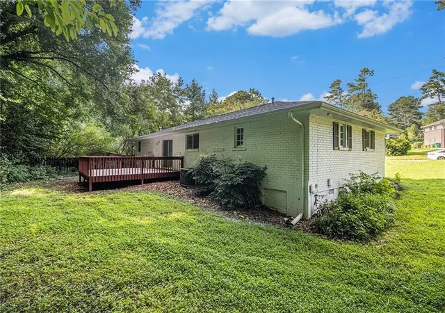 19th image of 1595 Moncrief Cir, Decatur, GA 30033 | MLS# 7751448