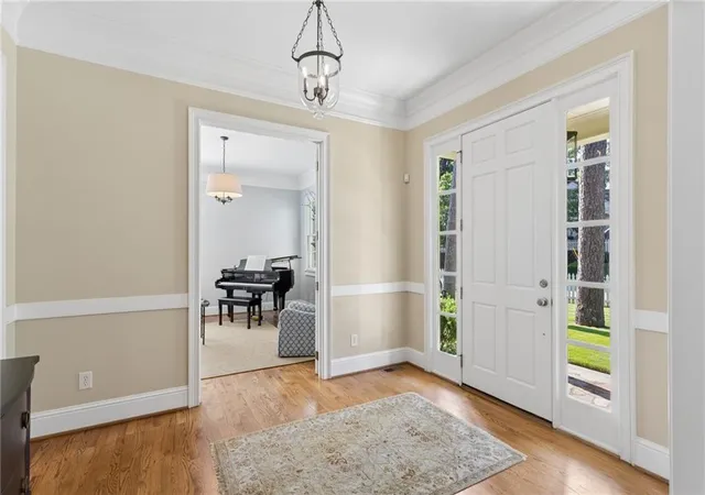 Photo 4 of Sale Pending at 845 Wilson Rd NW, Atlanta, GA 30318 | MLS# 7822317 | Listing updated on 2026-09-12