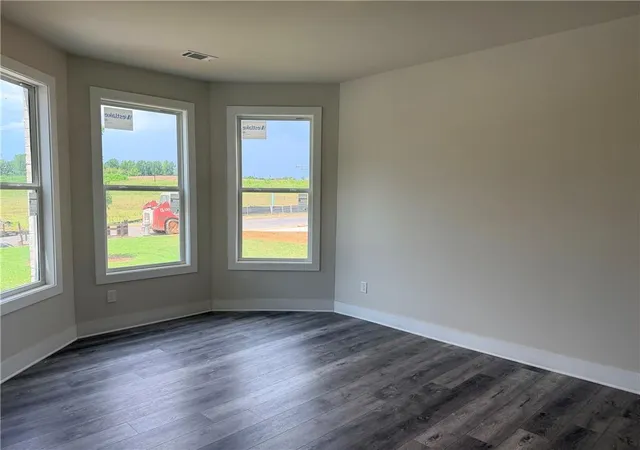 Photo 3 of Single family home for sale at 4225 Trinity Oaks Trl, Cumming, GA 30040 | MLS# 7739579 | Listing updated on 2026-08-27