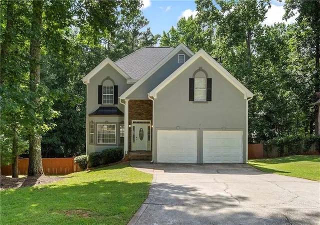 1st image of 9569 Lakeview Ct, Douglasville, GA 30135 | MLS# 7822063