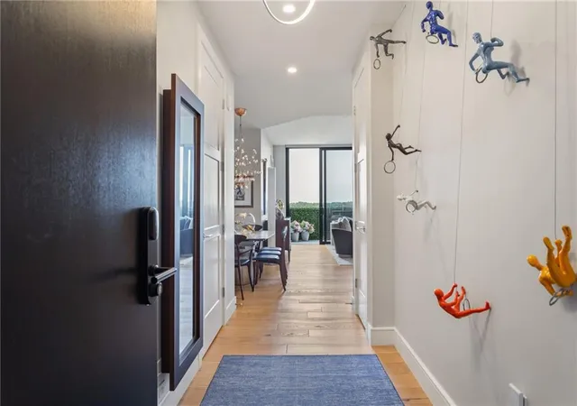 1st image of 2425 Peachtree Rd Ne #1412, Atlanta, GA 30305 | MLS# 7783427