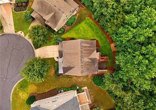 Photo 3 of Single family home for sale at 3980 Sweeting St, Cumming, GA 30041 | MLS# 7827690 | Listing updated on 2026-09-12