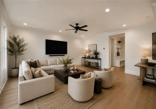 4th image of 635 Mayfair Ct, Alpharetta, GA 30009 | MLS# 7821210