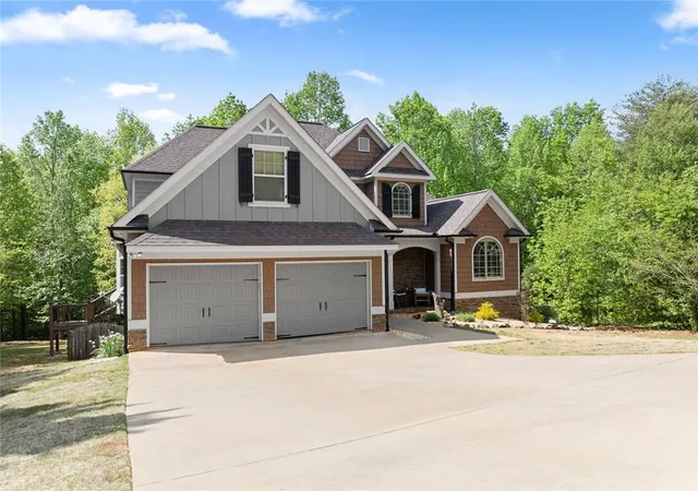 Homes for sale in Dawsonville, GA | 234 Glen Cedar Ln, Dawsonville, GA 30534 | MLS# 7802126