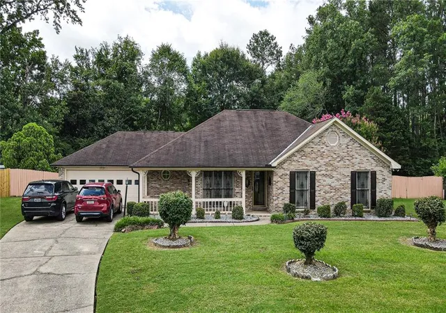 Homes for sale in Columbus, GA | 4624 Deerfield Dr, Columbus, GA 31907 | MLS# 7789328
