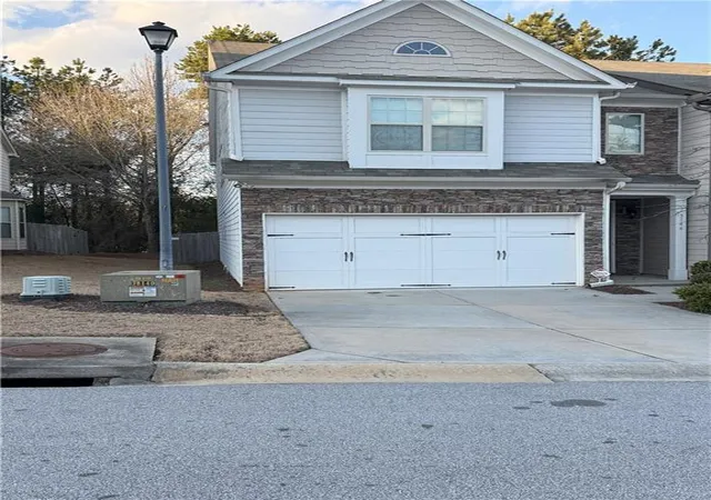 1st image of 3144 Spicy Cedar Ln, Lithonia, GA 30038 | MLS# 7716894