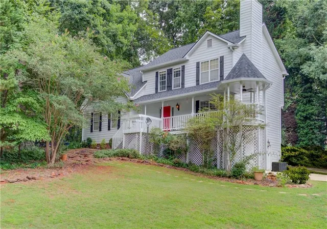 Homes for sale in Dacula, GA | 995 Thornwood Ln, Dacula, GA 30019 | MLS# 7788020