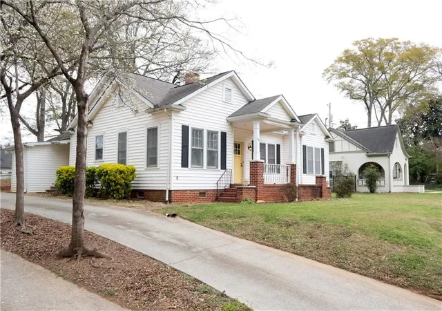 1st image of 59 Spring St, Buford, GA 30518 | MLS# 7742608