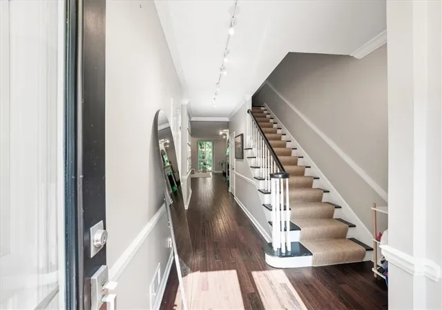 3rd image of 3 Willow Gln, Sandy Springs, GA 30342 | MLS# 7771997
