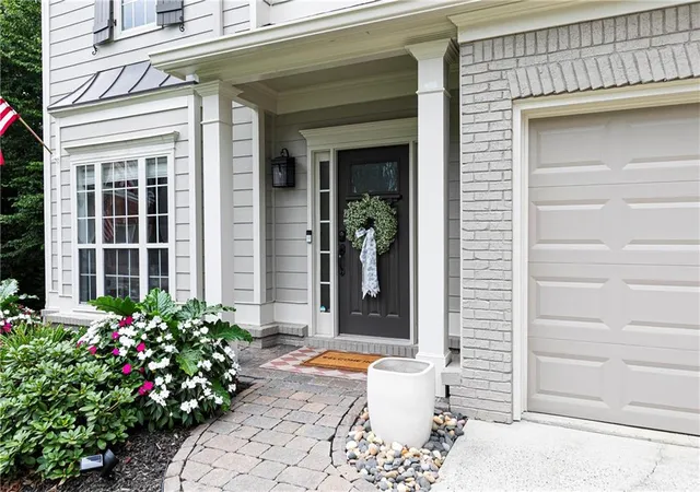 2nd image of 18 Creek Branch Ct, Acworth, GA 30101 | MLS# 7820338