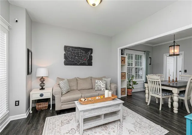 5th image of 18 Creek Branch Ct, Acworth, GA 30101 | MLS# 7820338