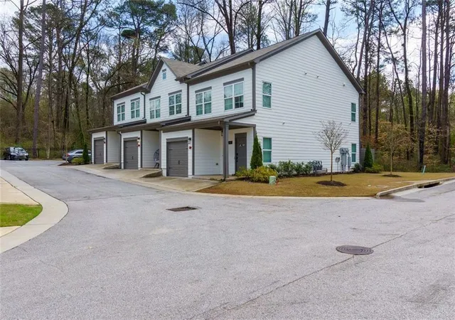31st image of 2913 Ilir Manor Nw, Atlanta, GA 30318 | MLS# 7825260