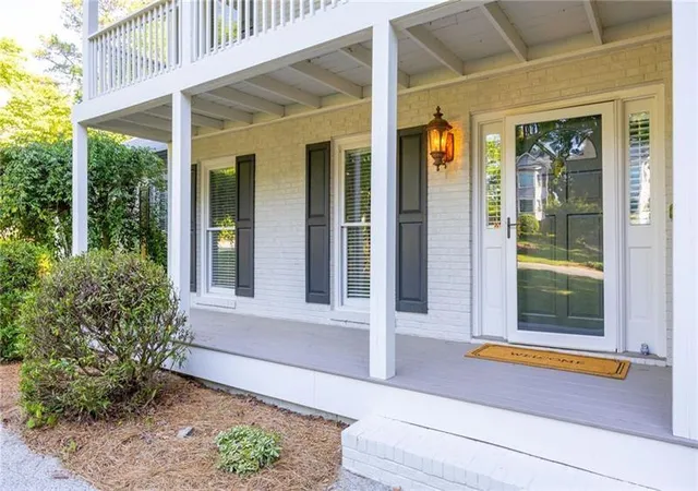 Photo 3 of Sale Pending at 2697 S Arbor Dr, Marietta, GA 30066 | MLS# 7773750 | Listing updated on 2026-09-15