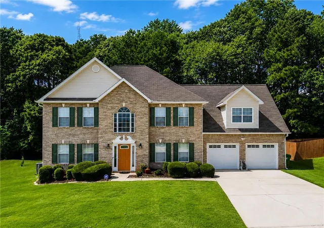 2nd image of 5405 Winding Glen Dr, Lithonia, GA 30038 | MLS# 7797253