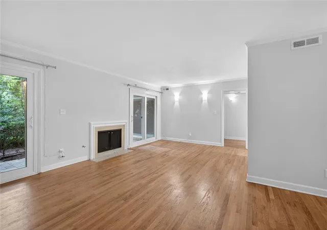 3rd image of 5400 Roswell Rd #L6, Atlanta, GA 30342 | MLS# 7779721