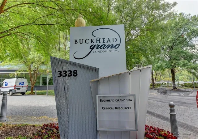 Homes for sale in Atlanta, GA | 3338 Peachtree Rd Ne #1102, Atlanta, GA 30326 | MLS# 7723545