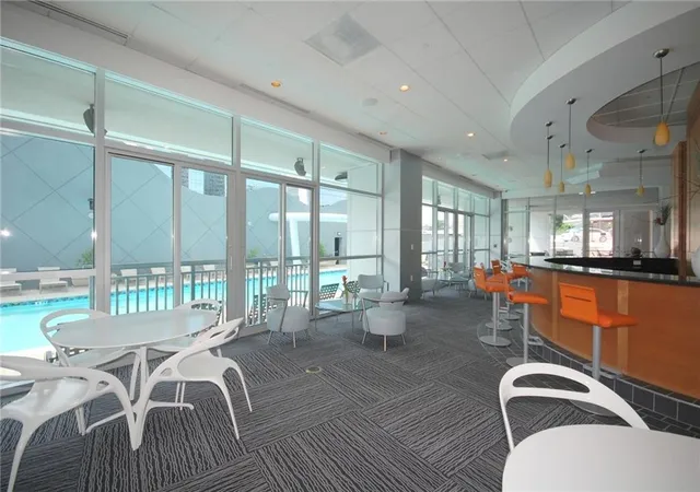 Listing Photo 2 - Condo for sale in building located at 3338 Peachtree Rd Ne, Atlanta, GA 30326 - Unit #1102