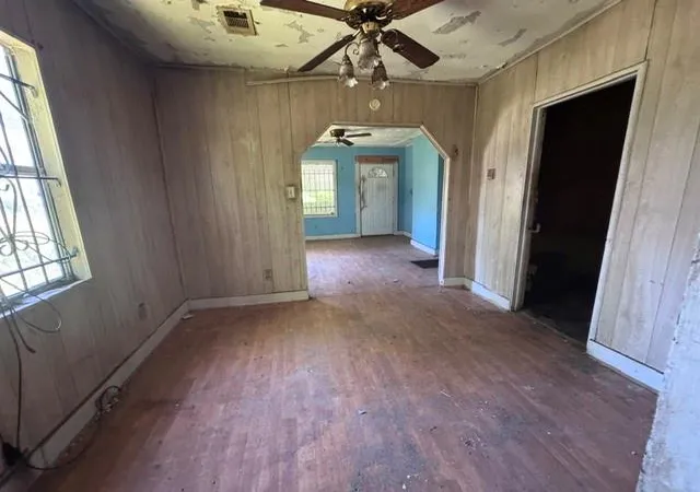 3rd image of 1049 Smith St Sw, Atlanta, GA 30310 | MLS# 7773919