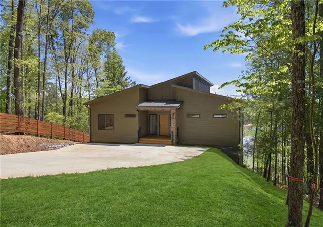 3rd image of 11 Falcon Dr, Blairsville, GA 30512 | MLS# 7762074