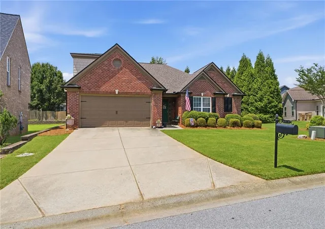 Homes for sale in Braselton, GA | 6010 Riverwood Dr, Braselton, GA 30517 | MLS# 7796956