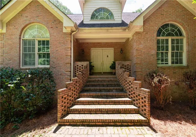 Photo 4 of Single family home for sale at 3010 Kari Brk Ln, Monroe, GA 30655 | MLS# 7793922 | Listing updated on 2026-08-20
