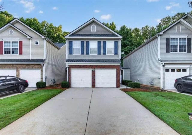 Homes for sale in Cumming, GA | 5575 Mountain Top Pl, Cumming, GA 30041 | MLS# 7794924