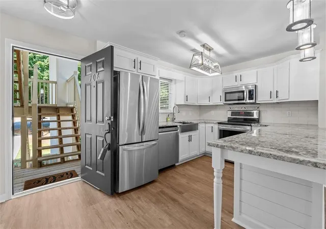 Photo 2 of Condo for sale at 706 Berry Ct, Villa Rica, GA 30180 | MLS# 7828437 | Listing updated on 2026-08-31